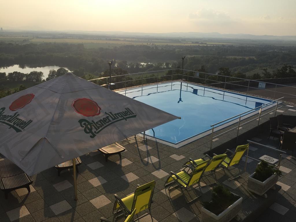 Wellness Pension Inovec Jalsove Exterior photo