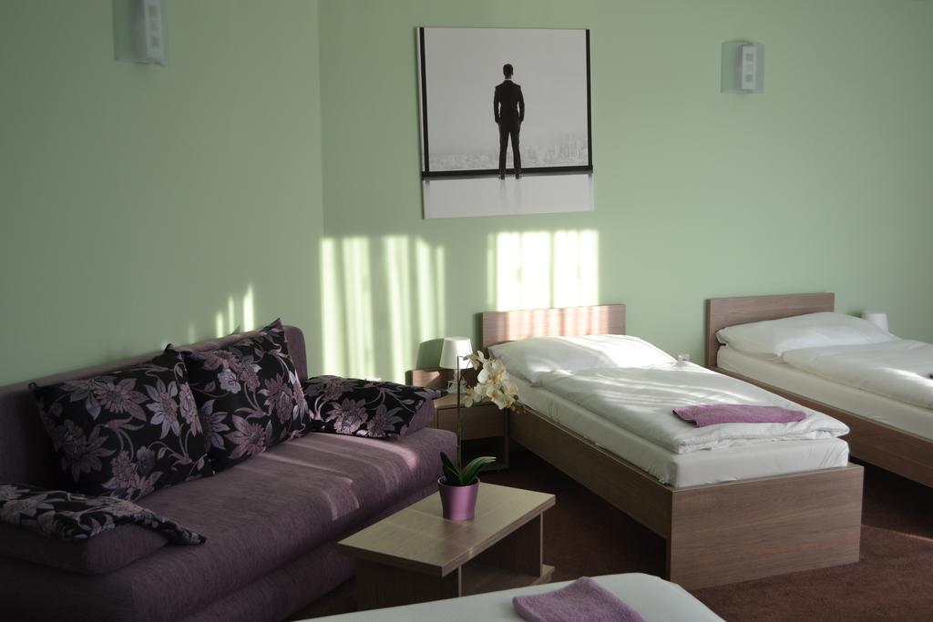 Wellness Pension Inovec Jalsove Exterior photo
